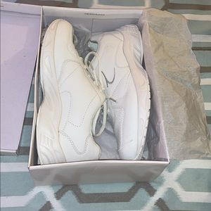 Cheerleading/Athletic shoes!